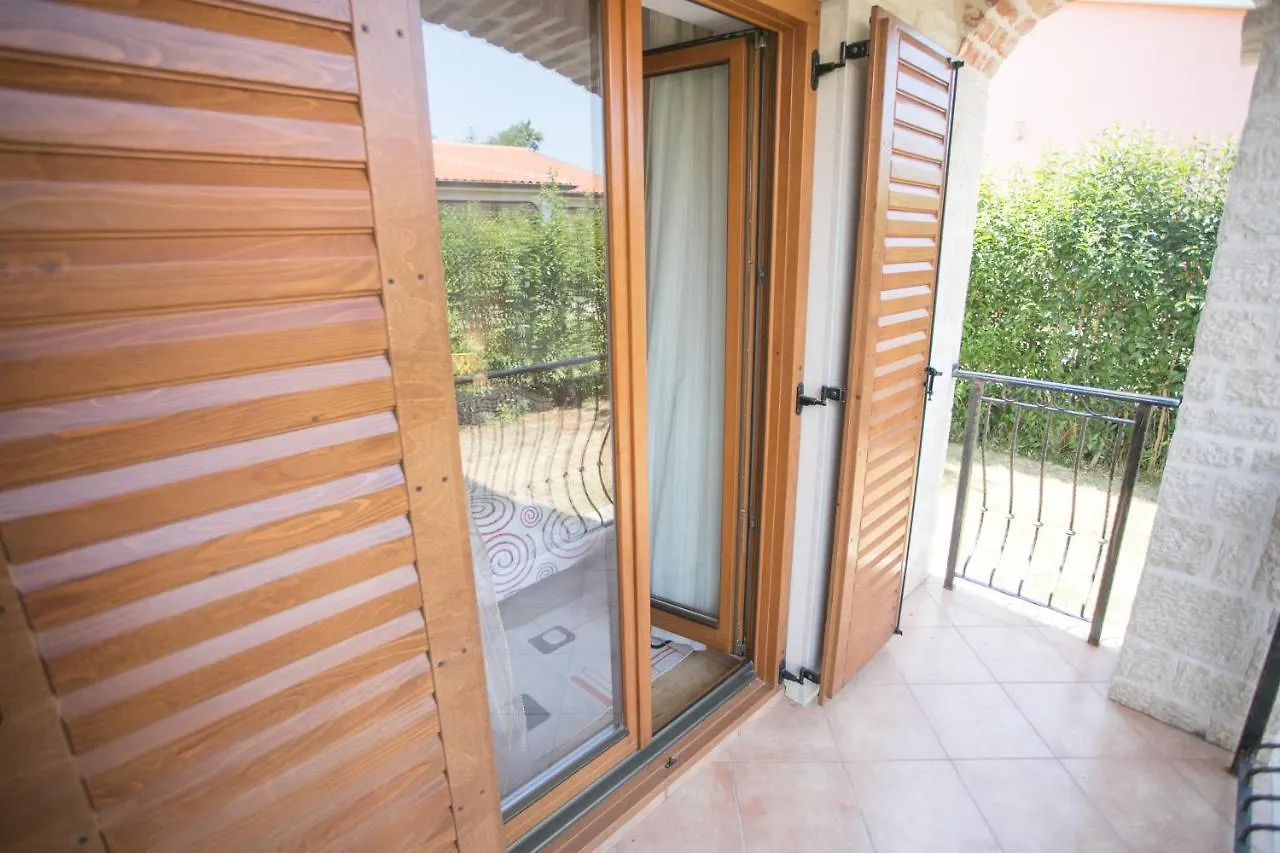 Hébergement de vacances Family Friendly House With A Swimming Pool Buici, Porec - 19720